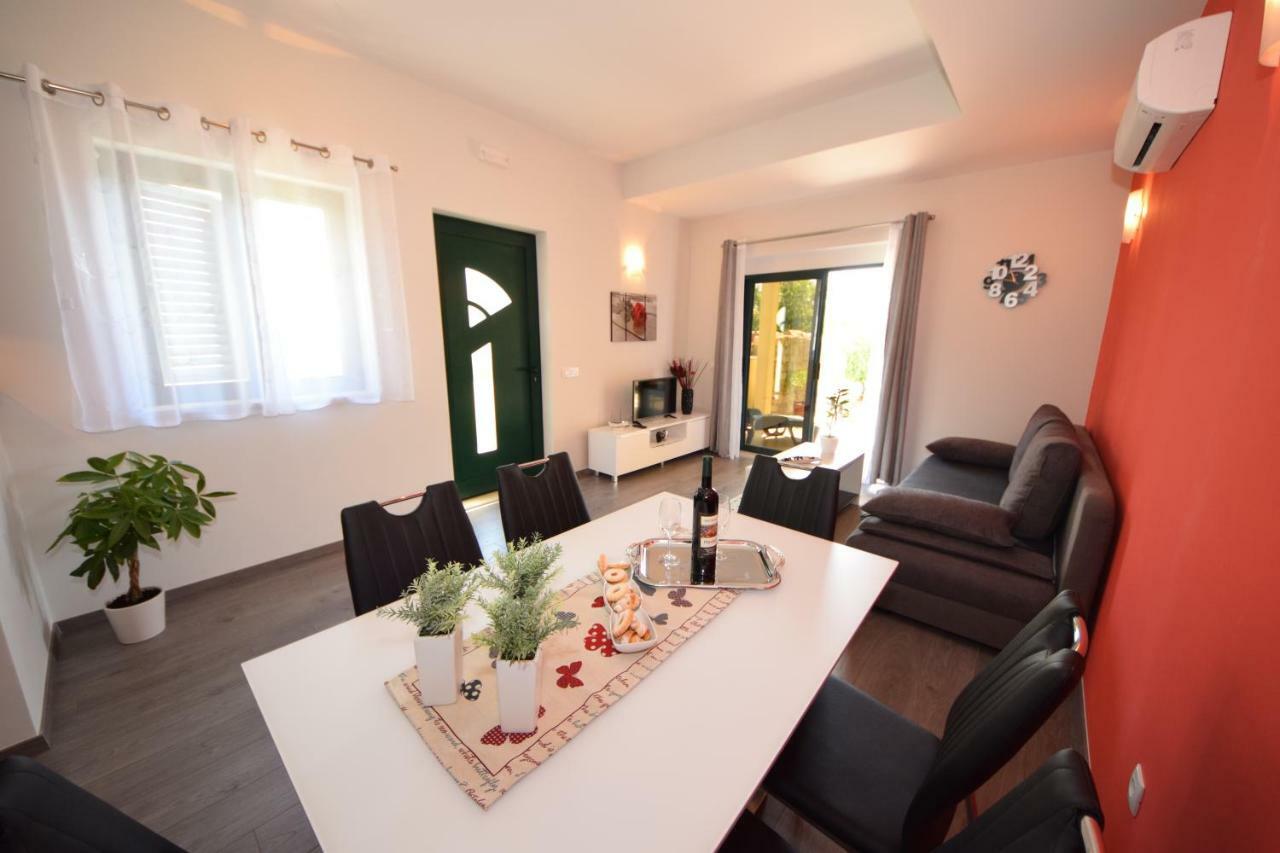 Apartmani Dora I Kati Orebić Exteriér fotografie