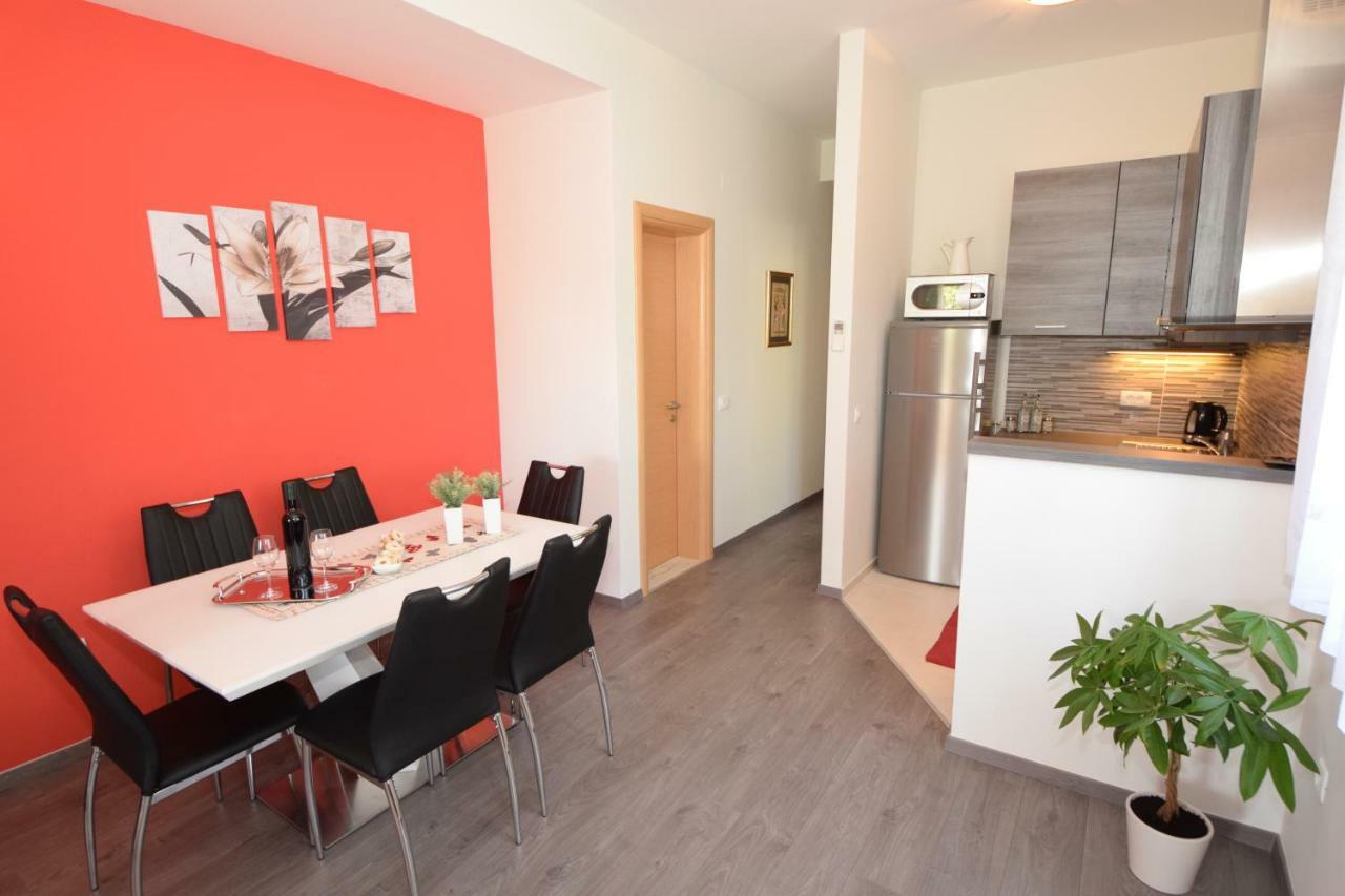 Apartmani Dora I Kati Orebić Exteriér fotografie