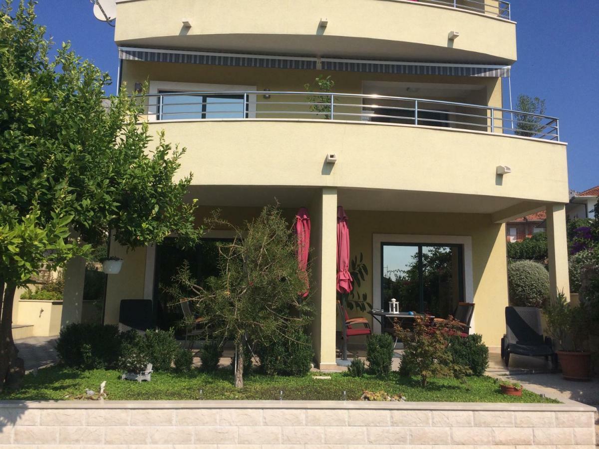 Apartmani Dora I Kati Orebić Exteriér fotografie