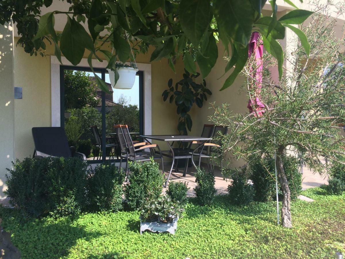 Apartmani Dora I Kati Orebić Exteriér fotografie